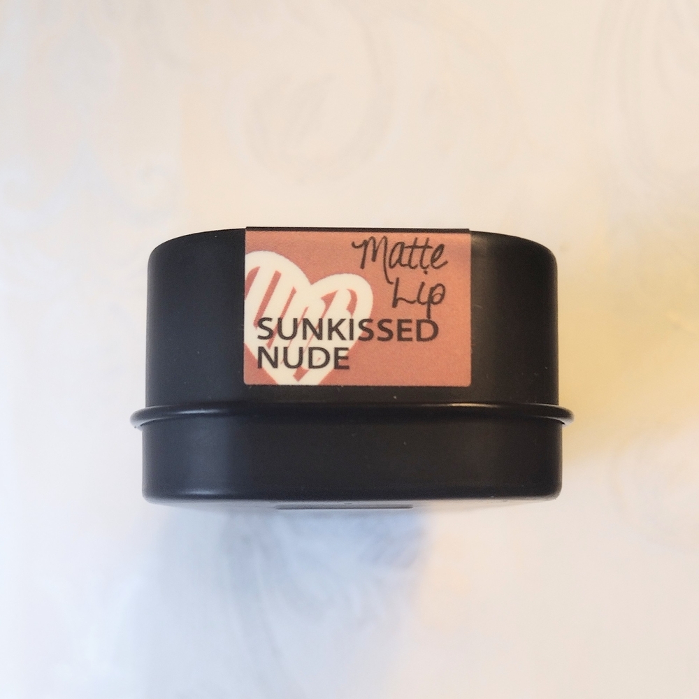 NUDESTIX Sunkissed Nude Matte Lip Liner
